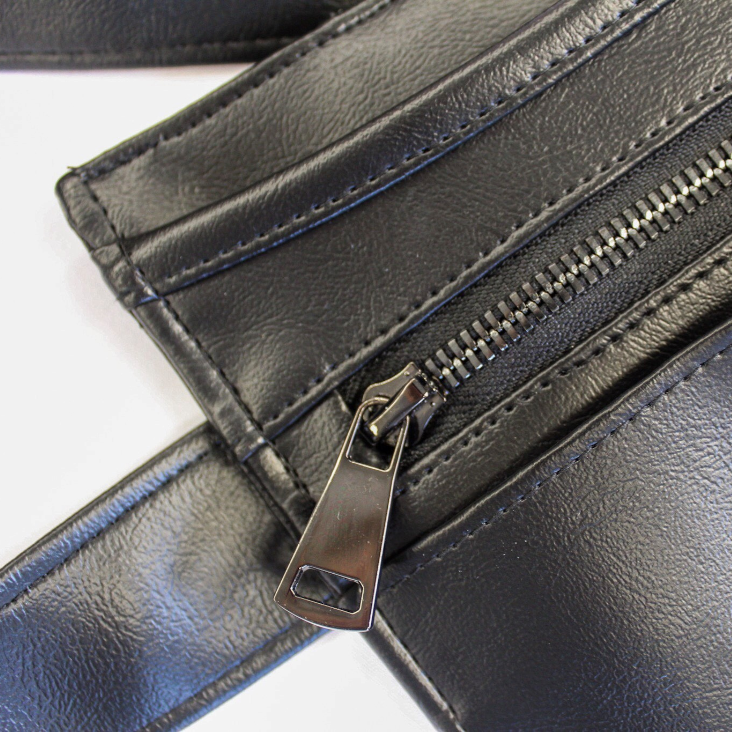 Blackwood Tablet Server Pouch, Black Vinyl